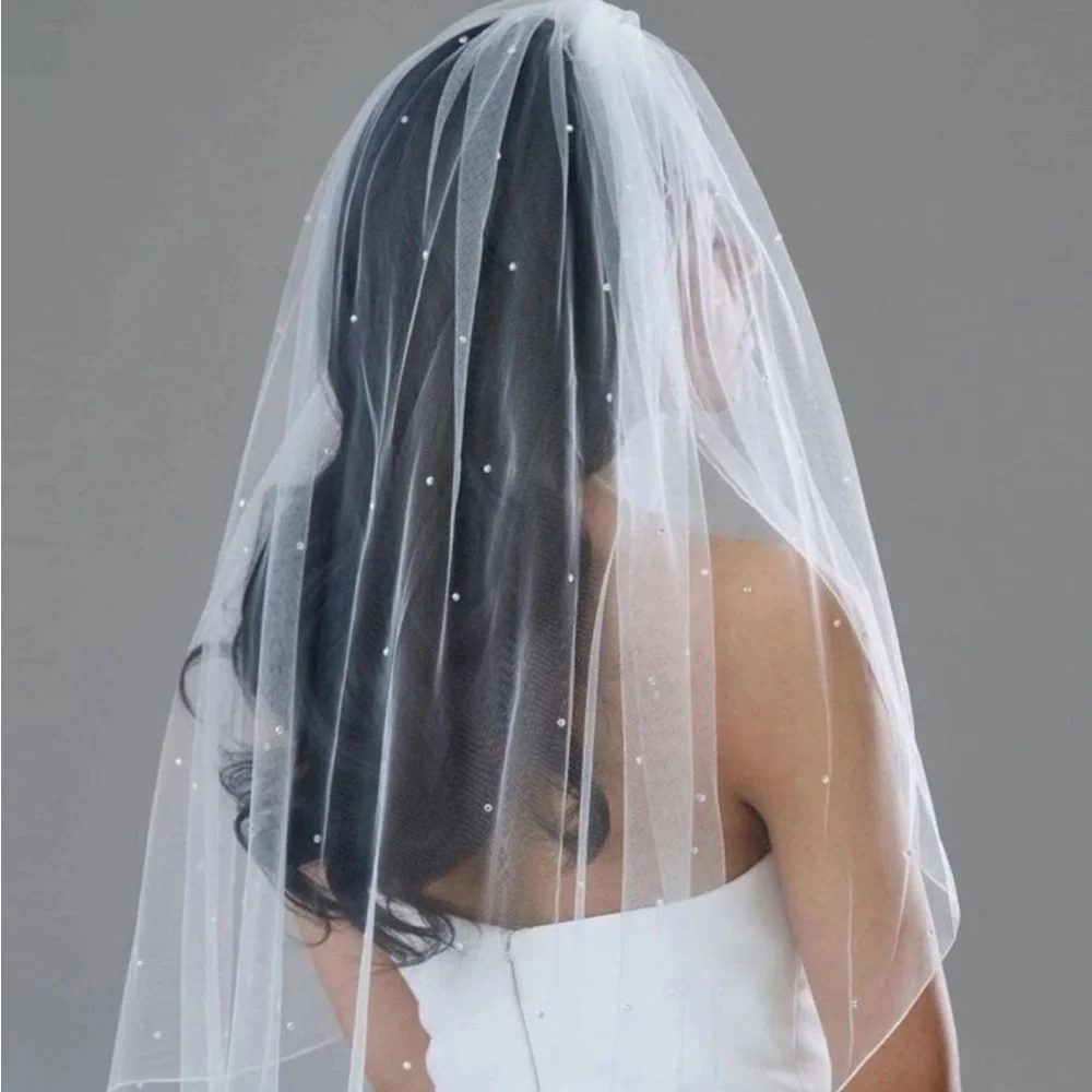 Faux Pearl Decor Bridal Veil